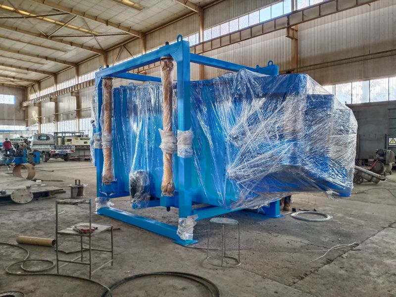 1536上四下四方形摇摆筛发货